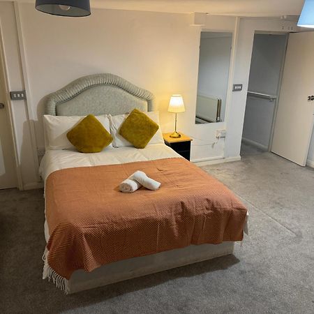 Modern En-Suite Rooms By Finsbury Park Station 8 Mins To King'S Cross By Tube London Exterior photo