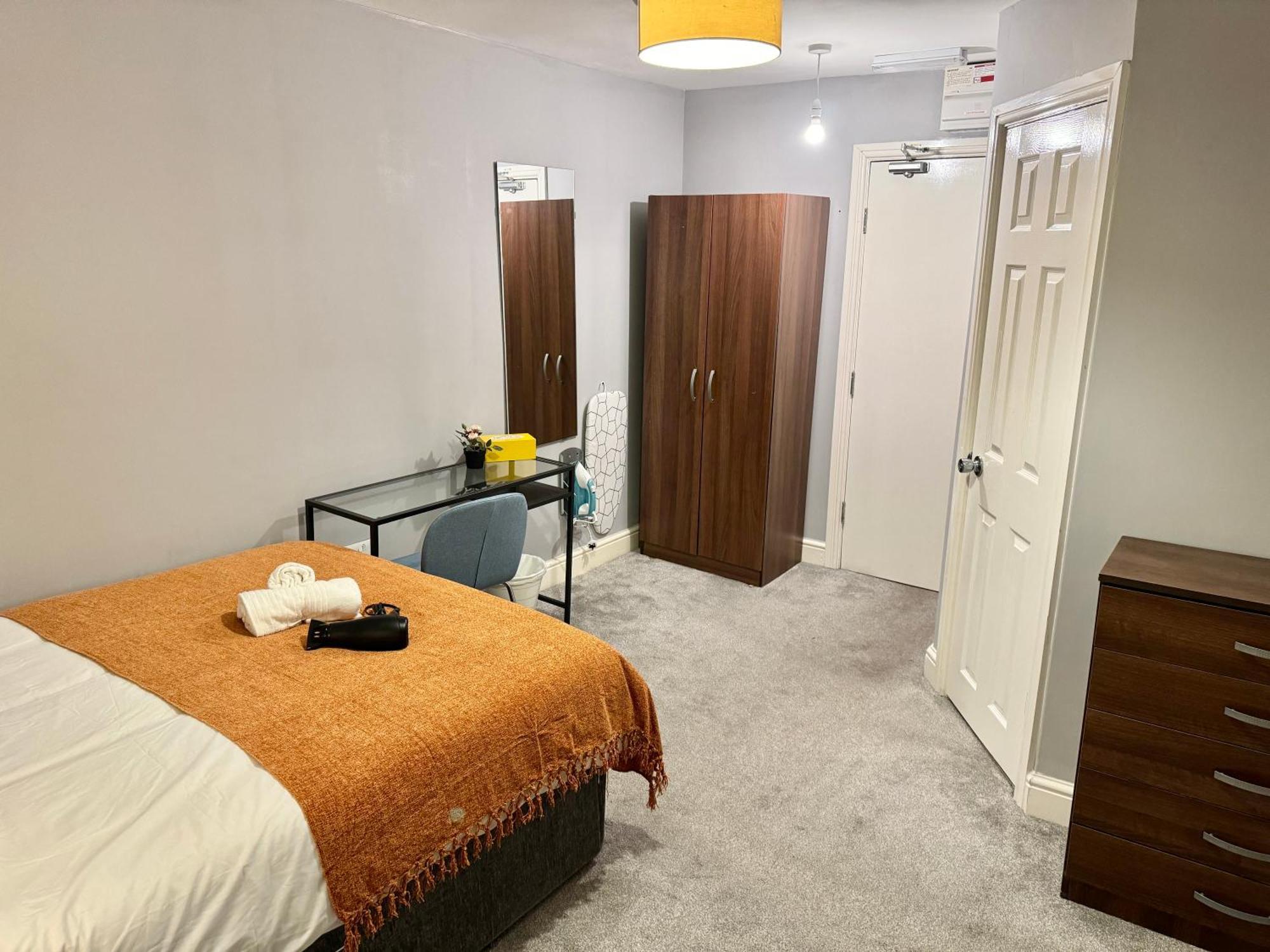 Modern En-Suite Rooms By Finsbury Park Station 8 Mins To King'S Cross By Tube London Exterior photo