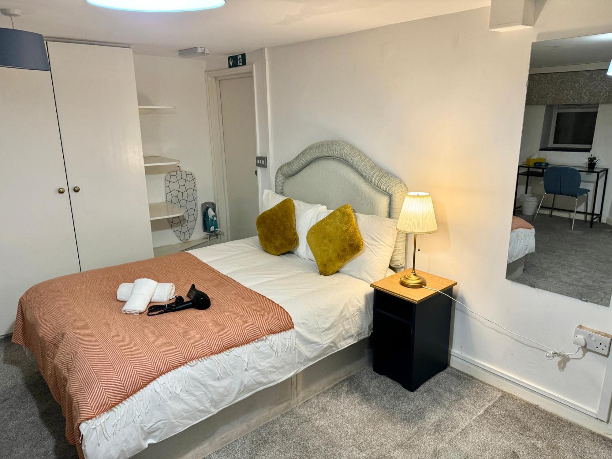 Modern En-Suite Rooms By Finsbury Park Station 8 Mins To King'S Cross By Tube London Exterior photo