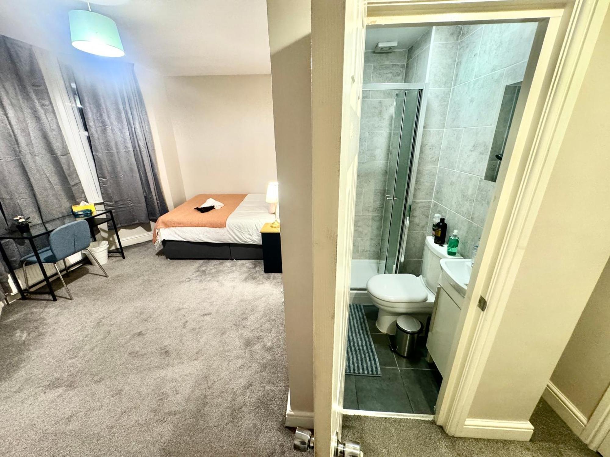 Modern En-Suite Rooms By Finsbury Park Station 8 Mins To King'S Cross By Tube London Exterior photo